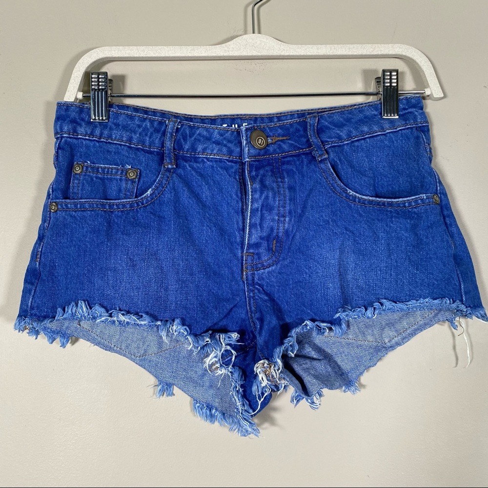Women’s Frayed Midrise Jean Shorts Buttons Fly 2